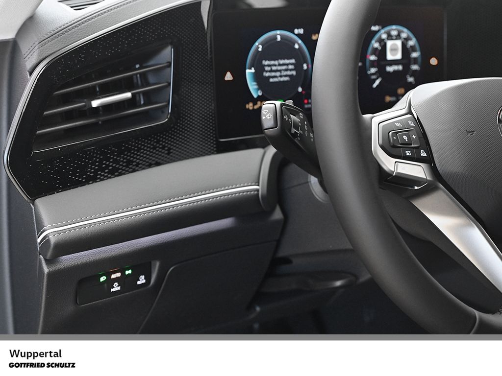 Volkswagen Passat Variant - Bild 12