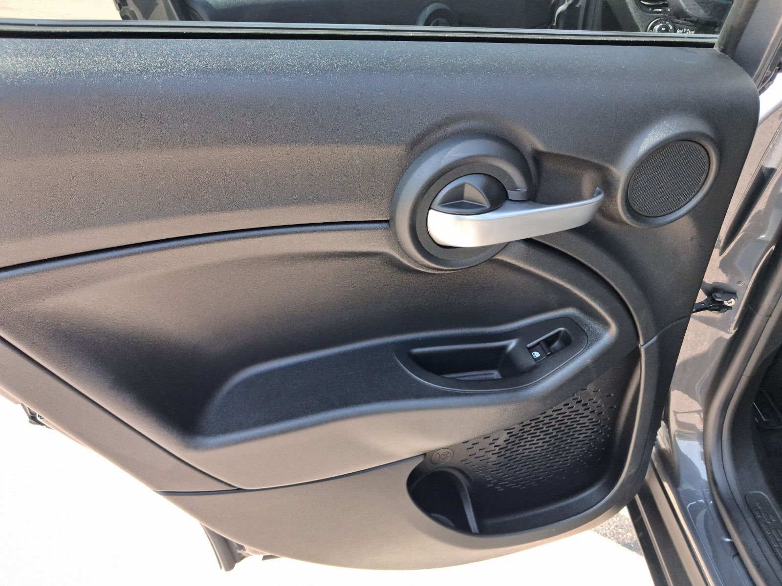 Fahrzeugabbildung Fiat 500X Cross