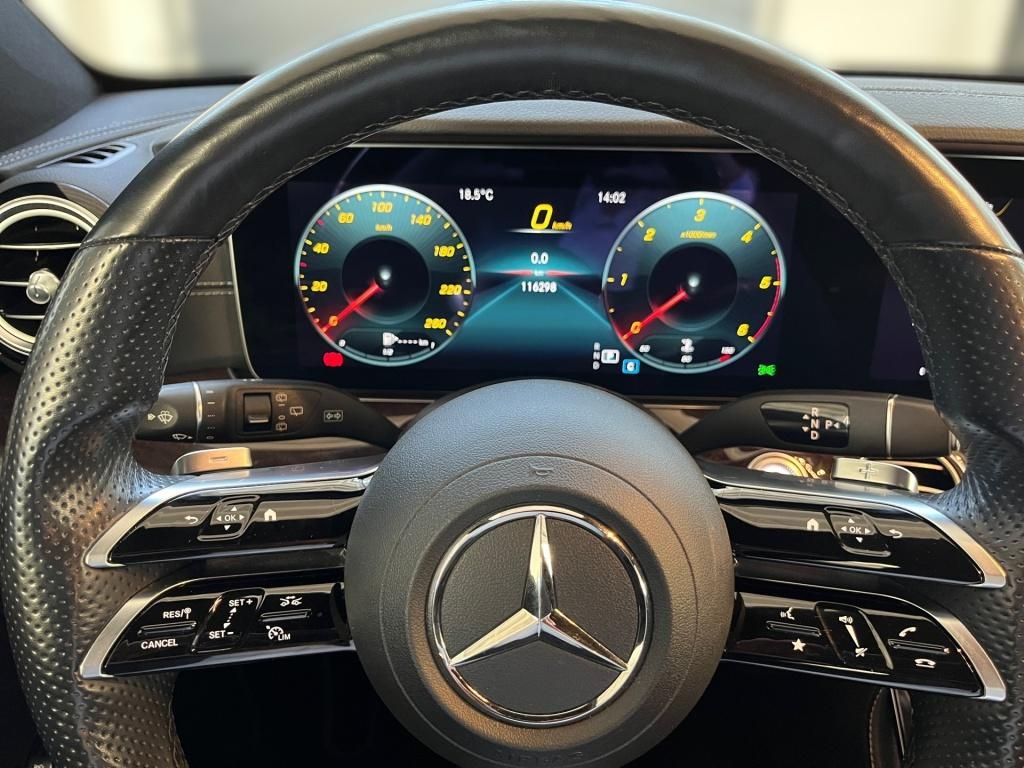 Fahrzeugabbildung Mercedes-Benz E 220 d T AMG AHK ACC 360° LED Burmester Memory