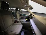 Volkswagen Golf VIII Variant 1.5 eTSI DSG Life, Navi, APP, - Volkswagen Golf: bis 10000 Km