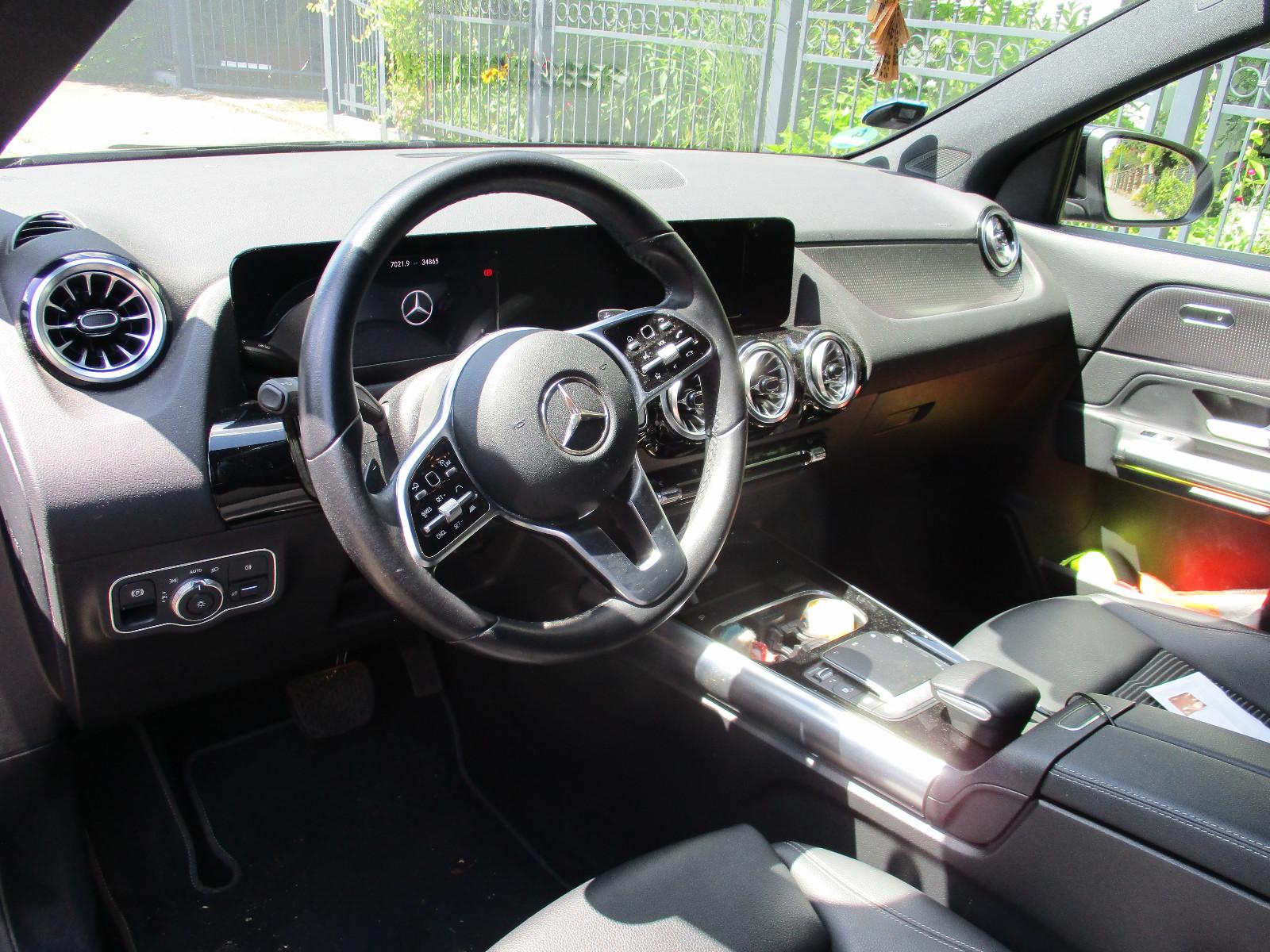 Mercedes-Benz GLA 200d 4Matic Progressive,  34-Tkm