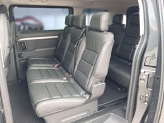 SpaceTourer M Diesel 180 Automatik MAX SpaceTourer M Diesel 180 Automatik MAX