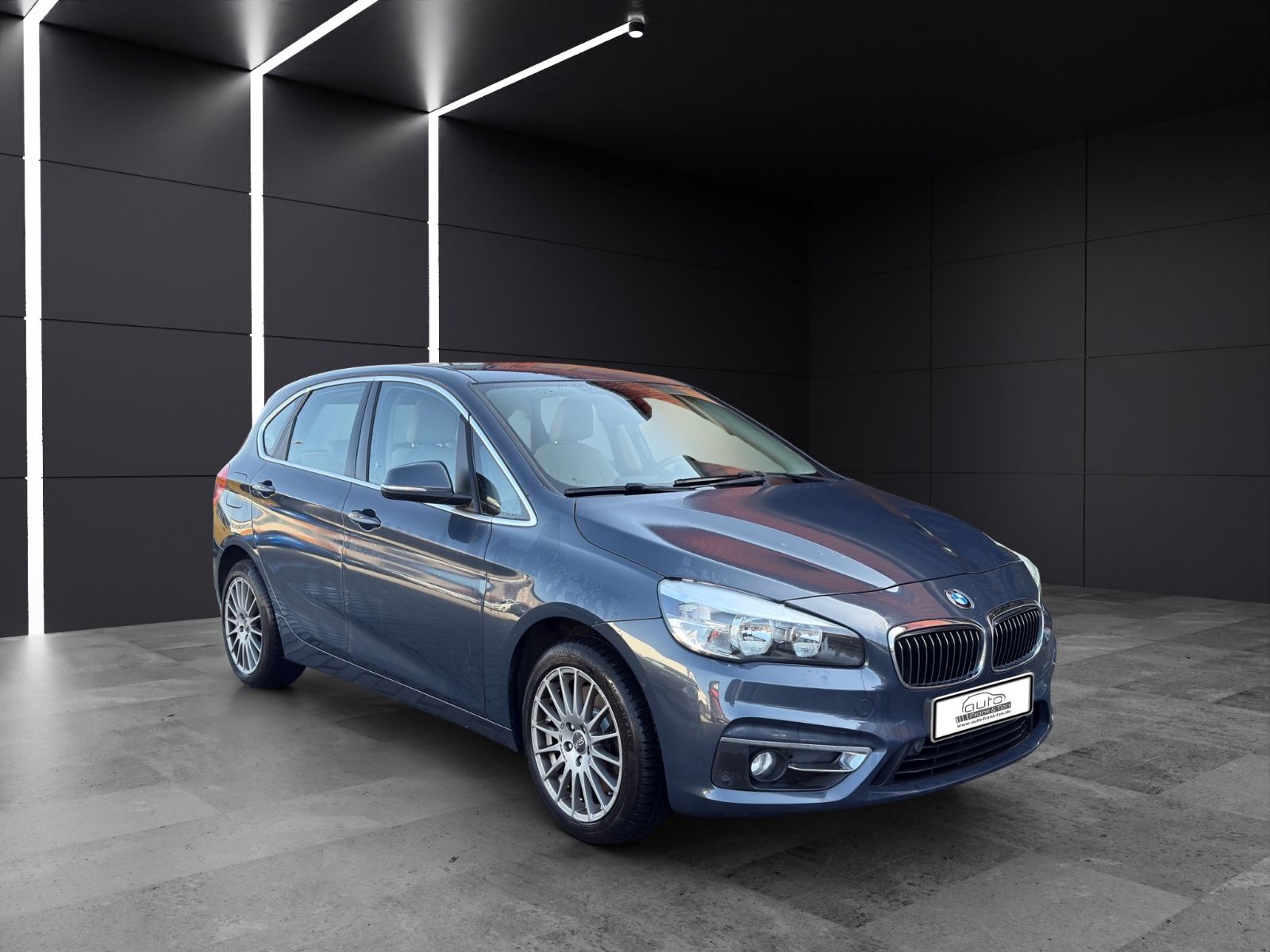 Fahrzeugabbildung BMW 225 Active Tourer*Luxury-Line*Navi*Kamera*