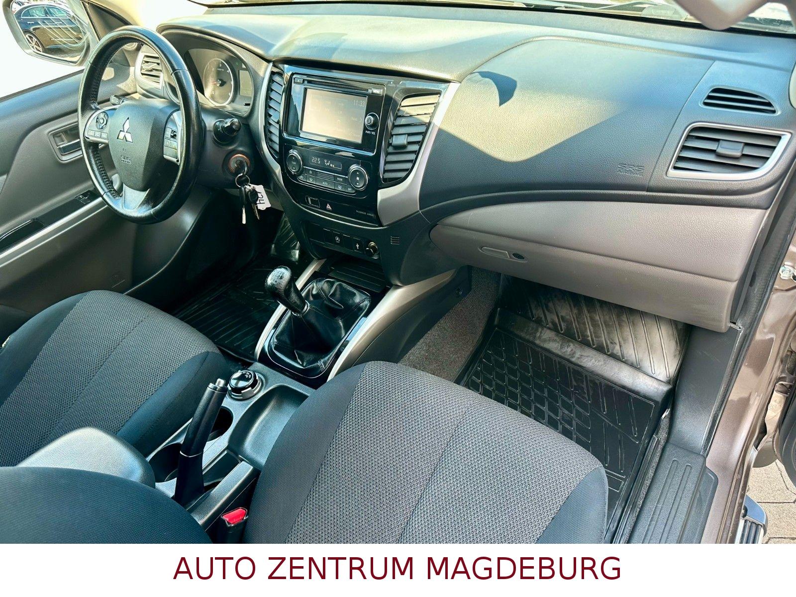 Mitsubishi L200 Plus Club Cab 4WD ALU*ALLRAD*AHK*