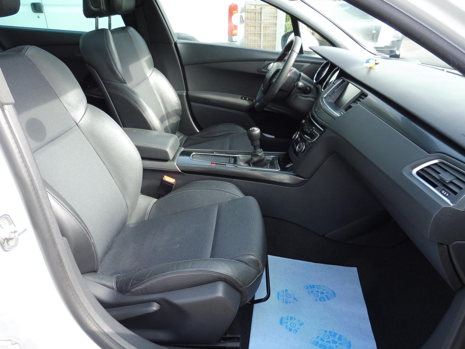 Peugeot 508 2015 — photo 9