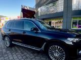 BMW X7 xDrive30d Luxus-SUV mit seltener Ausstattung - BMW X7 mit Diesel-Antrieb: Automatik