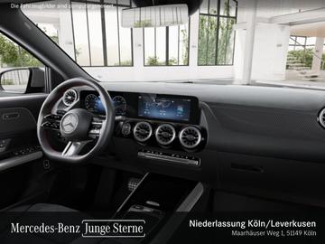 صورة 10 لـ 2025 Mercedes-BENZ GLA