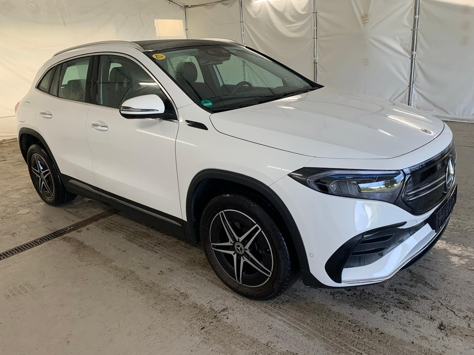 Mercedes-Benz EQA 250 AMG Line|Pano|Keyless|Kamera|MBUX|HP-LED foto 2