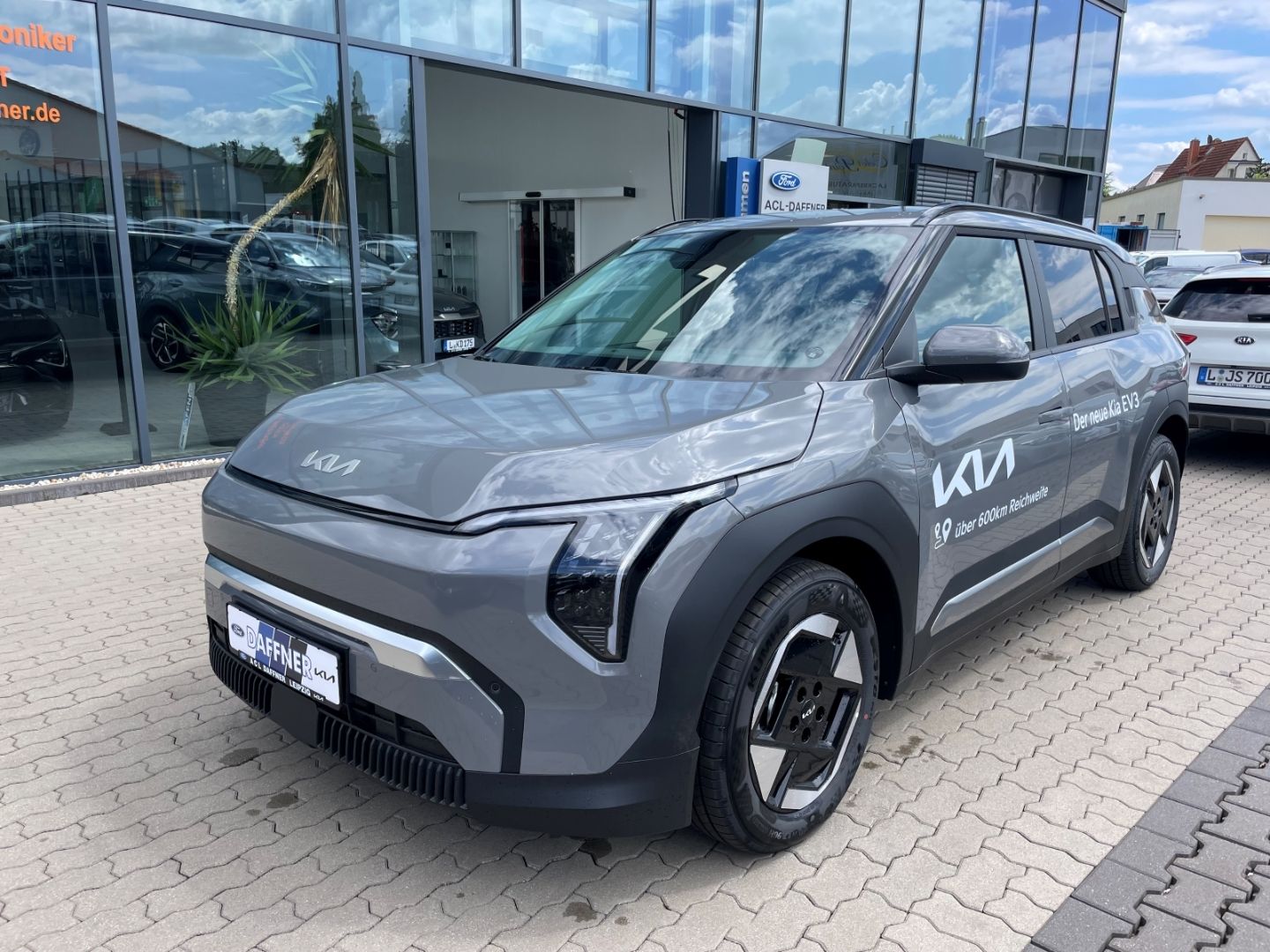 Fahrzeugabbildung Kia EV3 Earth LED totWinkAss elek Heckklappe Kamera