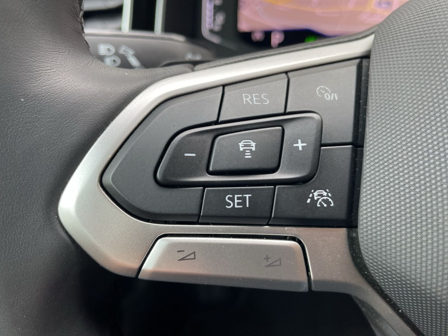 Taigo 1.5 TSI DSG R-Line Black Style ACC/Matrix/