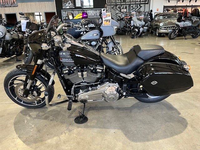 Fahrzeugabbildung Harley-Davidson FLSB Sport Glide 107 cui Jekill&Hyde
