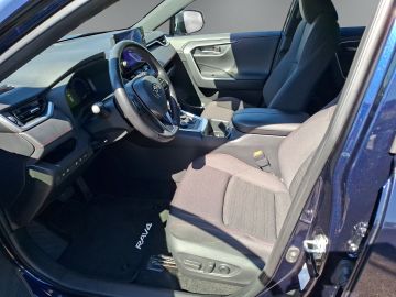Toyota RAV 4 - 10
