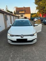 Volkswagen Golf 8 Winterpaket - mit Diesel-Antrieb: Limousine, Winterpaket