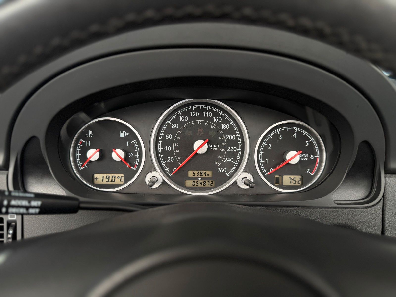 Fahrzeugabbildung Chrysler Crossfire Roadster 3.2 AT SRT-Frontschürze