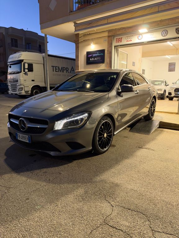 Image of Mercedes-Benz CLA 200