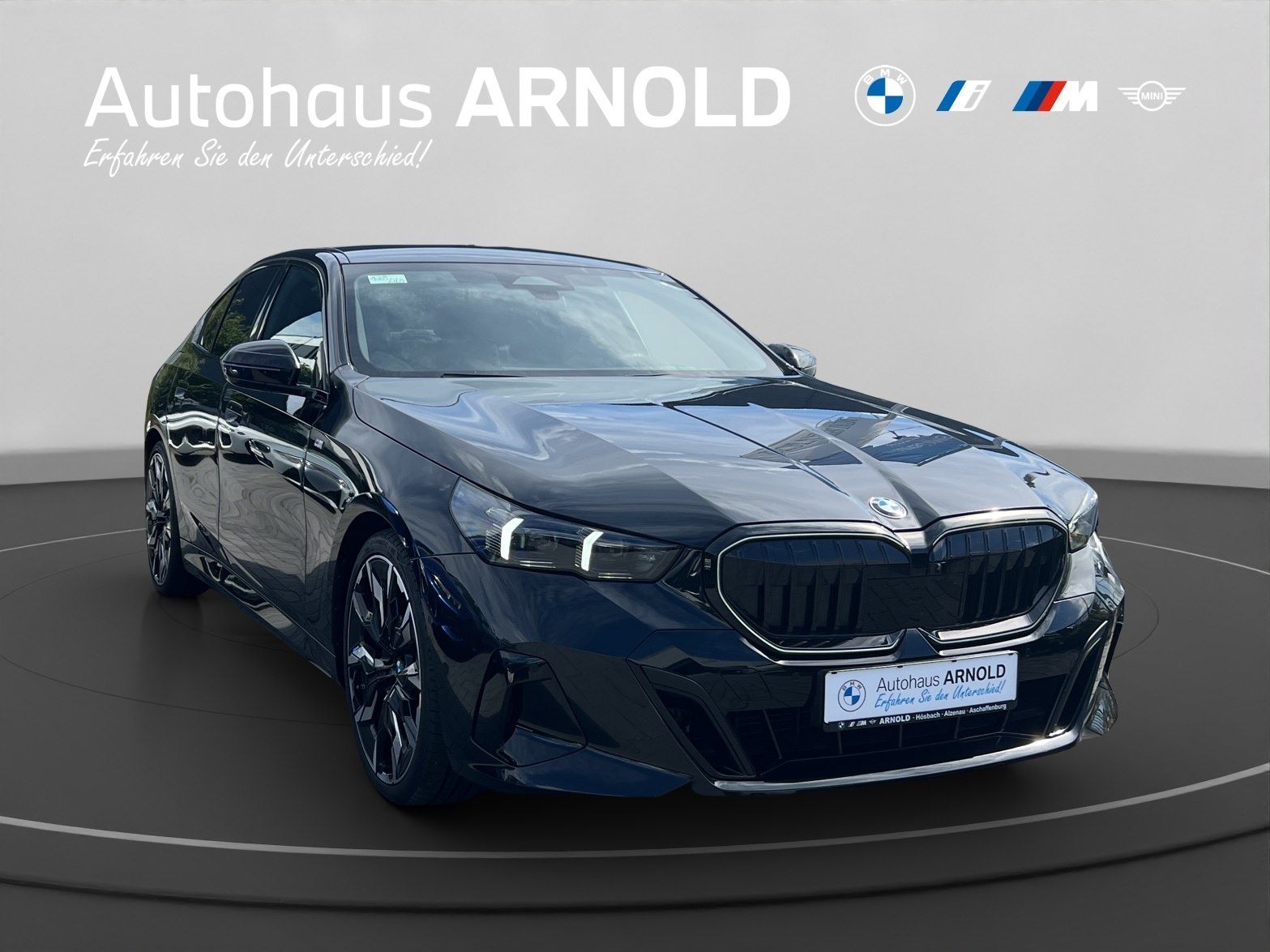 BMW 520d xDrive Limousine M Sportpaket Driving Assis foto 3