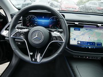 Mercedes E 200 - 11