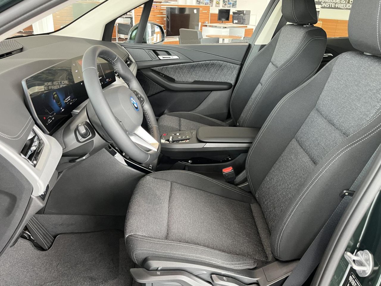 BMW 225 Active Tourer - Bild 6