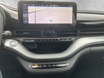 Fiat 500e Icon 42kWh +SoundSys+LM+SpurH+AUT+KlimaAut