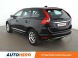 Volvo XC60 2.4 D4 Summum AWD Aut. *NAVI*BI-XENON*PDC* - Volvo XC60: 4d Awd
