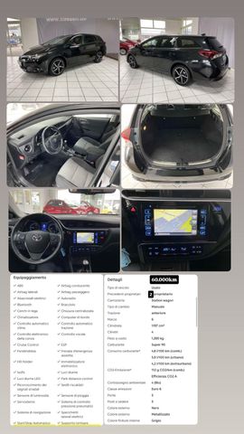 TOYOTA Auris