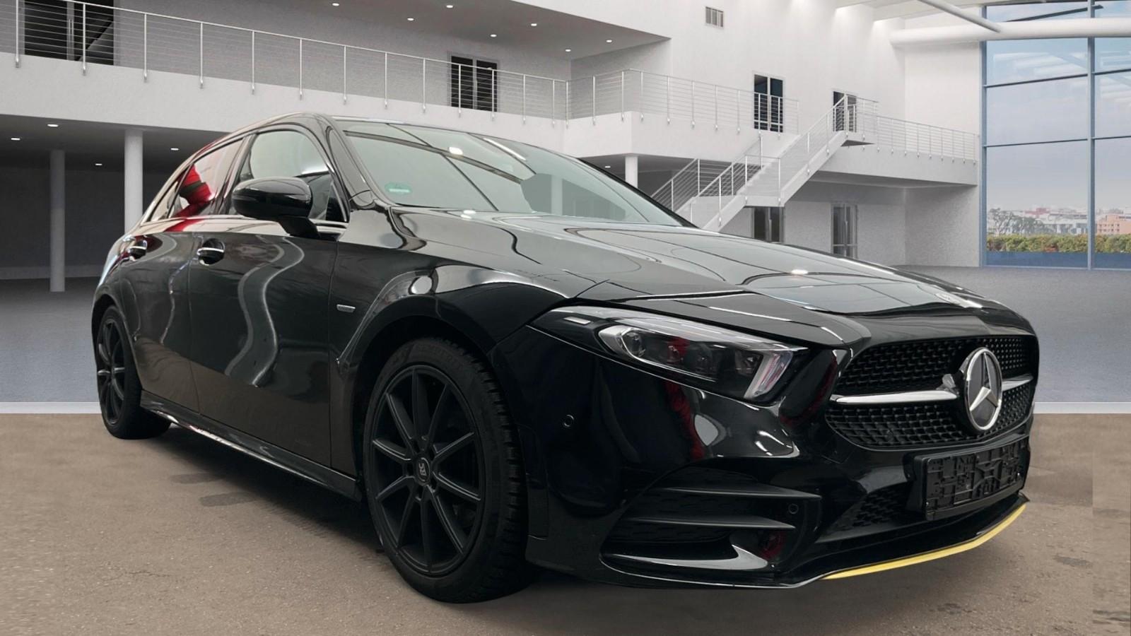 Mercedes-Benz A 200 AMG-Line Edition 1 *PANO|LED|NAV|CAM*