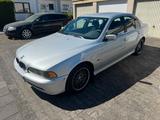 BMW 525i M54 Facelift /2. Hand / viele Neu... - BMW 525 in Bonn