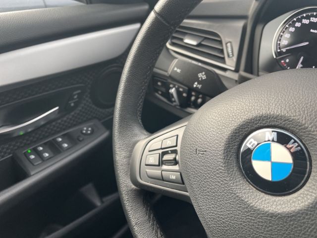 Fahrzeugabbildung BMW 218 Gran Tourer i Advantage Navi, Rückfahrkamera