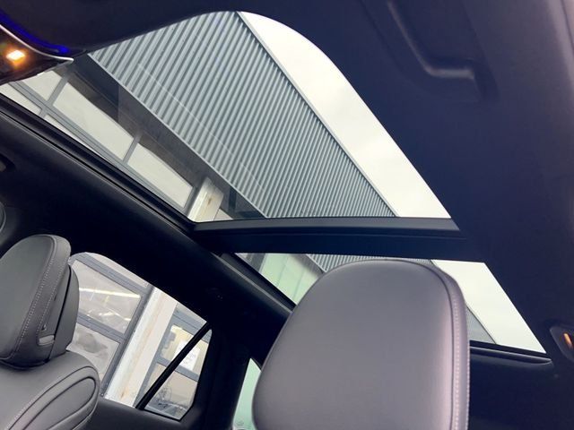 Fahrzeugabbildung Mercedes-Benz GLC 400 e 4MATIC+AMG-Line+AIRMATIC+AHK+DISTRONIC