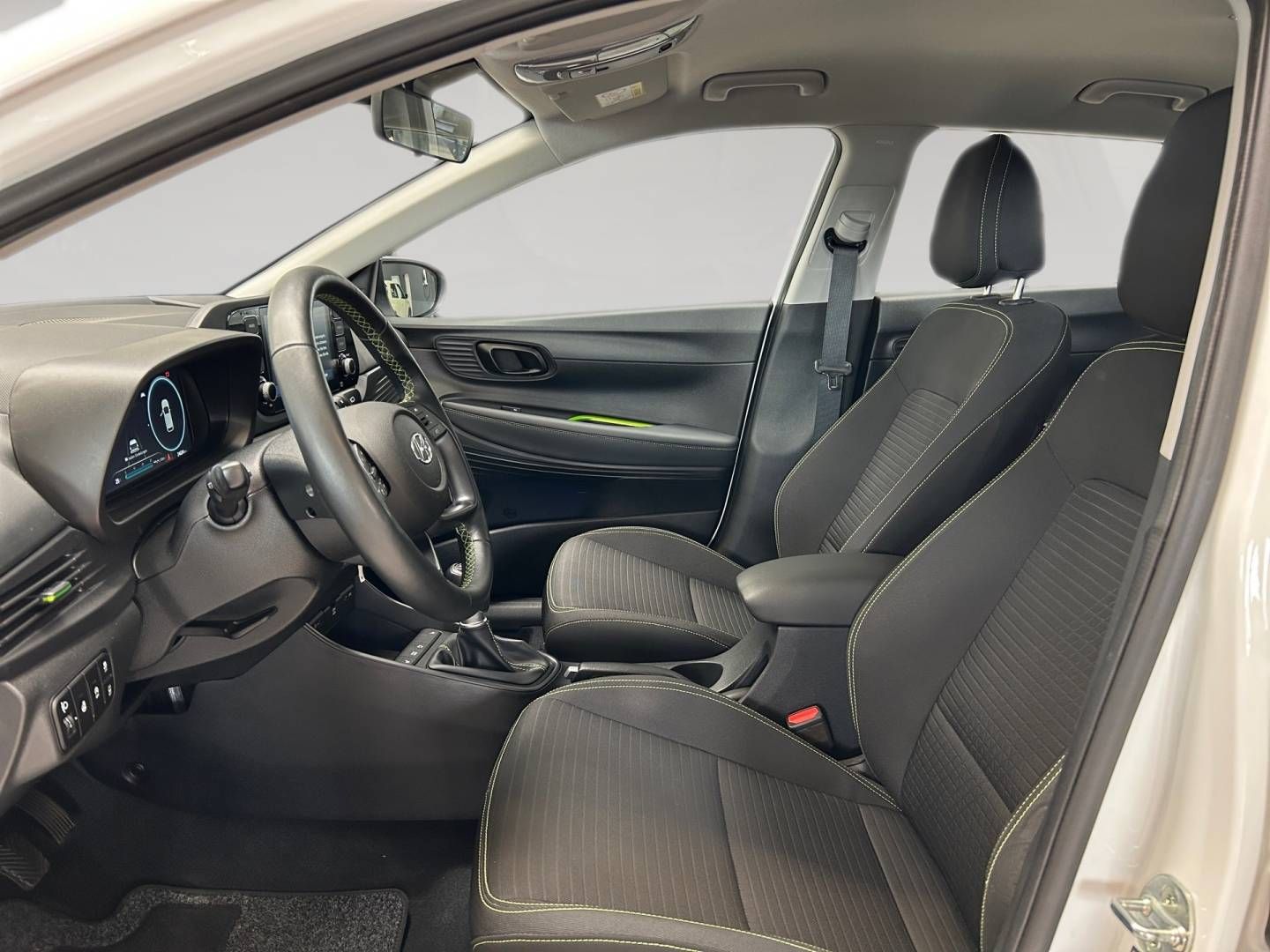 Fahrzeugabbildung Hyundai i20 1.0 T-Gdi (101 PS) 48V Intro Edition