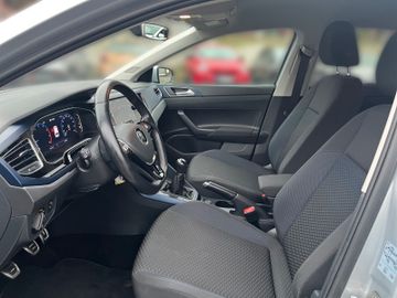 Volkswagen Polo VI United NAVI Active Info-Display