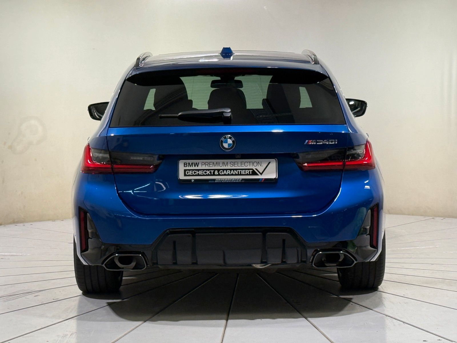 BMW M340i xDrive Touring Pro 392PS AHK Pano 360 HUD foto 5