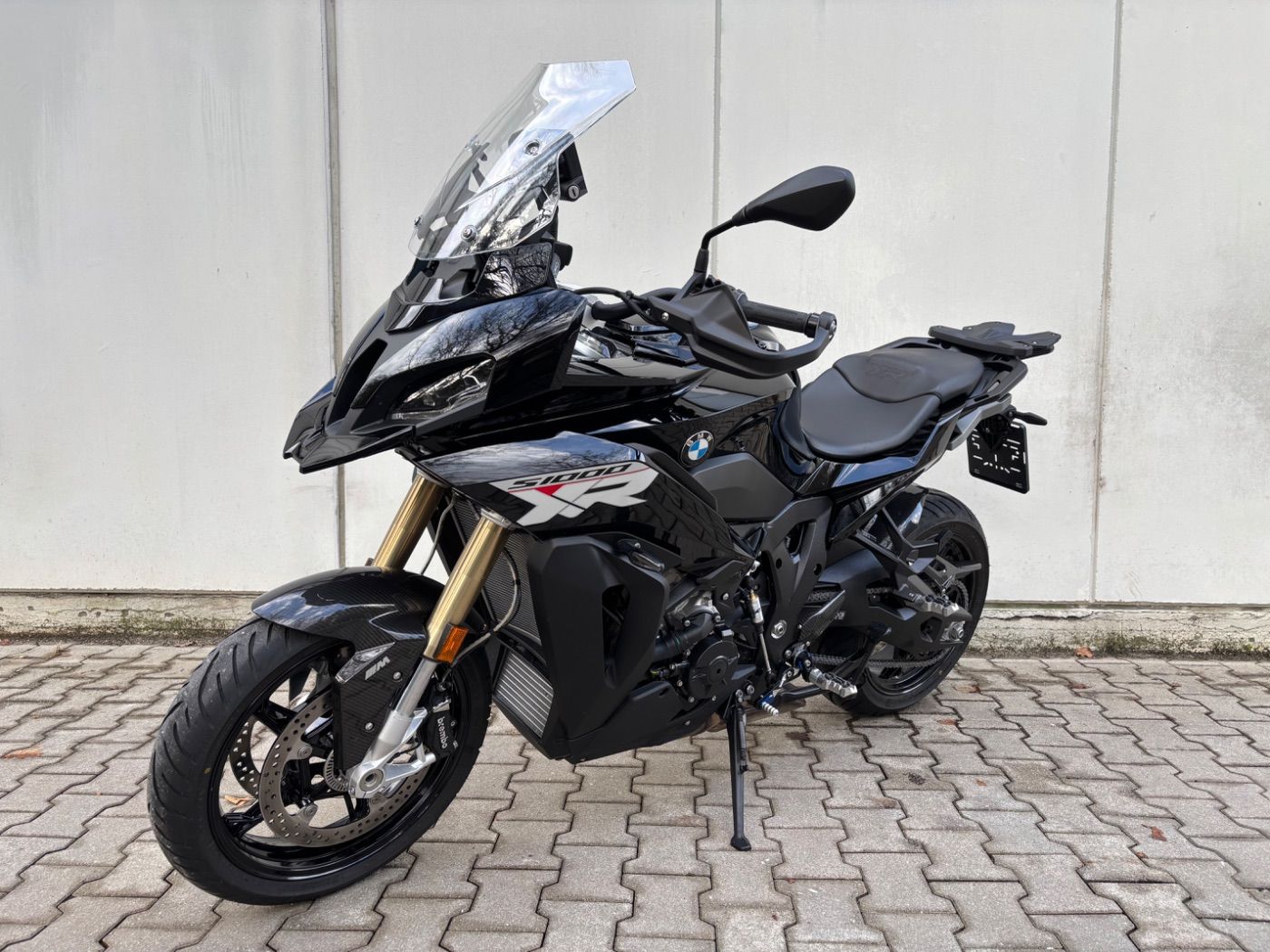 Fahrzeugabbildung BMW S 1000 XR 4 Pakete Tieferlegung Carbon Frästeile