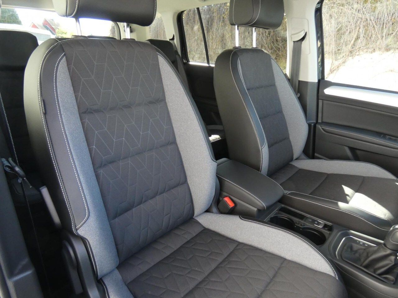 Volkswagen Touran Goal Touran 1.5 TSI DSG Goal LED Navi AHK foto 4