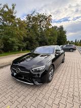Mercedes-Benz E220d 4MATIC-AMG-line/Burm./Akus. Komf./HeadUp - Mercedes-Benz 220 in Frankfurt (Main): A