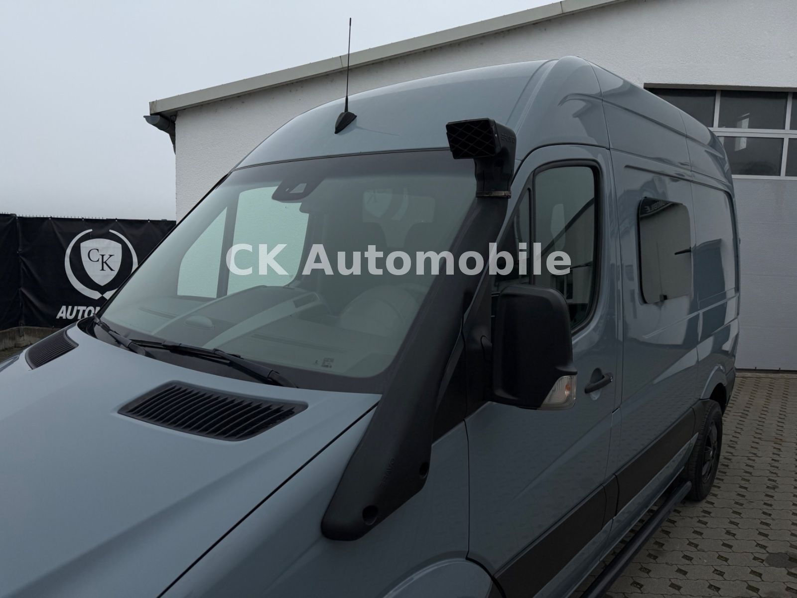 Fahrzeugabbildung Mercedes-Benz Sprinter II Kasten 316 CDI Autom./Navi/Bi-Xenon