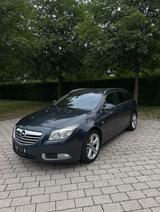 Opel Insignia A Sports Tourer Sport - Opel Insignia aus 2009: Tourer Sport