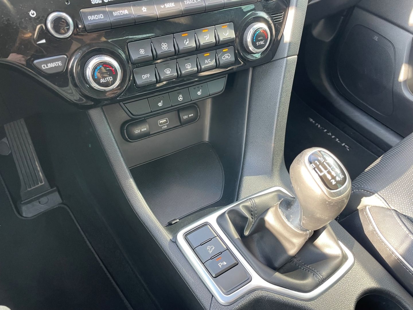 Fahrzeugabbildung Kia Sportage Dream Team LED VerkehrszeichenERK JBL