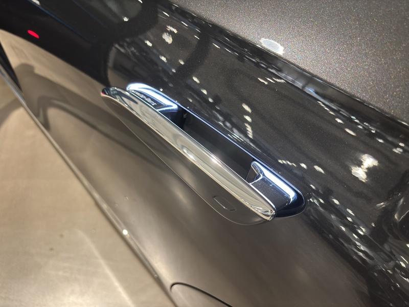 Mercedes-Benz E 220 d LIMO AMG ADVANCED WINTER PAKET KAMERA