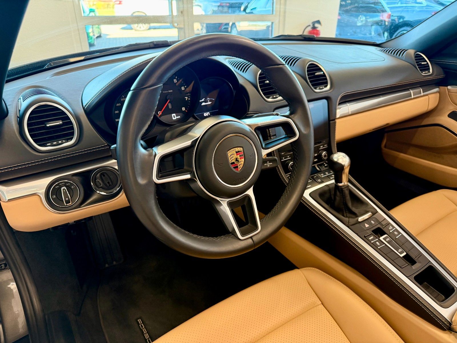 Fahrzeugabbildung Porsche 718 Boxster 20"Zoll / BOSE / Bi-Color / PCM-Navi
