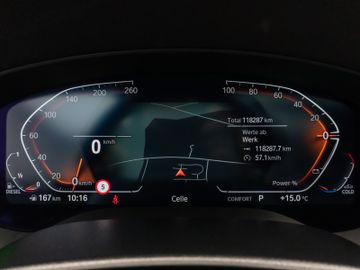 Fahrzeugabbildung BMW 530d Tour Luxury Line AHK Pano H/K Kamera DAB