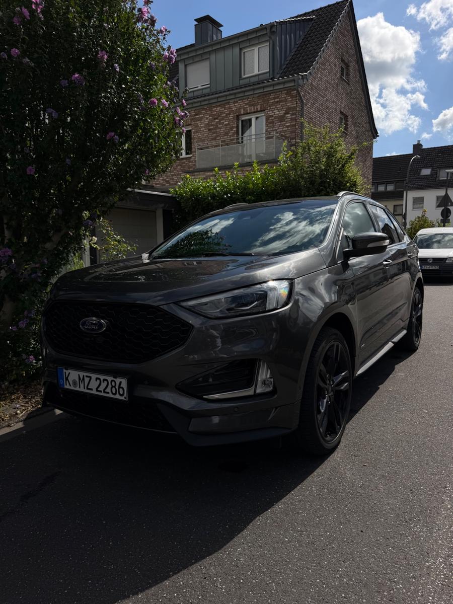Ford Edge 2,0 l EcoBlue Bi-Turbo 4x4 ST-LINE Auto...