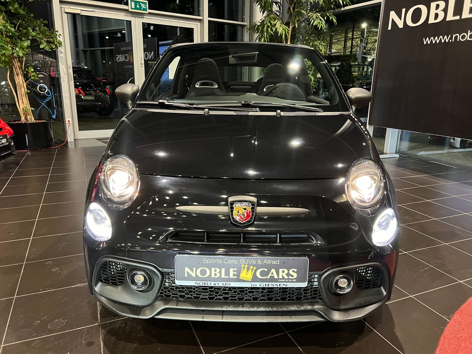 Fahrzeugabbildung Abarth 595C T-Jet NAV DAB PDC ALU