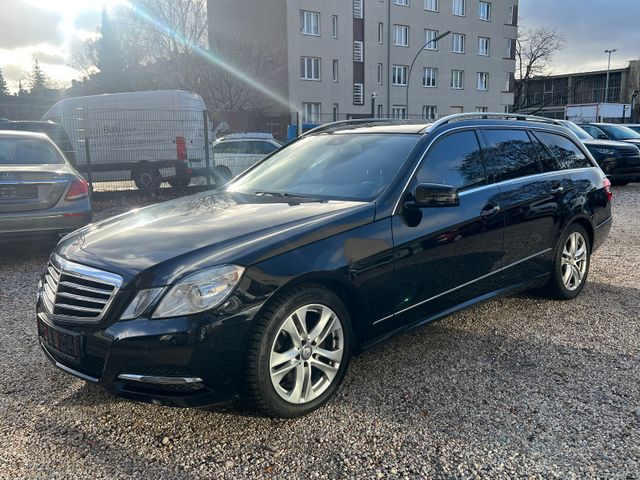 Mercedes-Benz E 300 T BlueTec Hybrid Avantgarde Panorama Leder