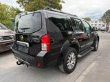 Nissan Pathfinder 3.0 dCi LE AHK°Schiebedach°7-Sitzer - Nissan Pathfinder mit Schiebedach