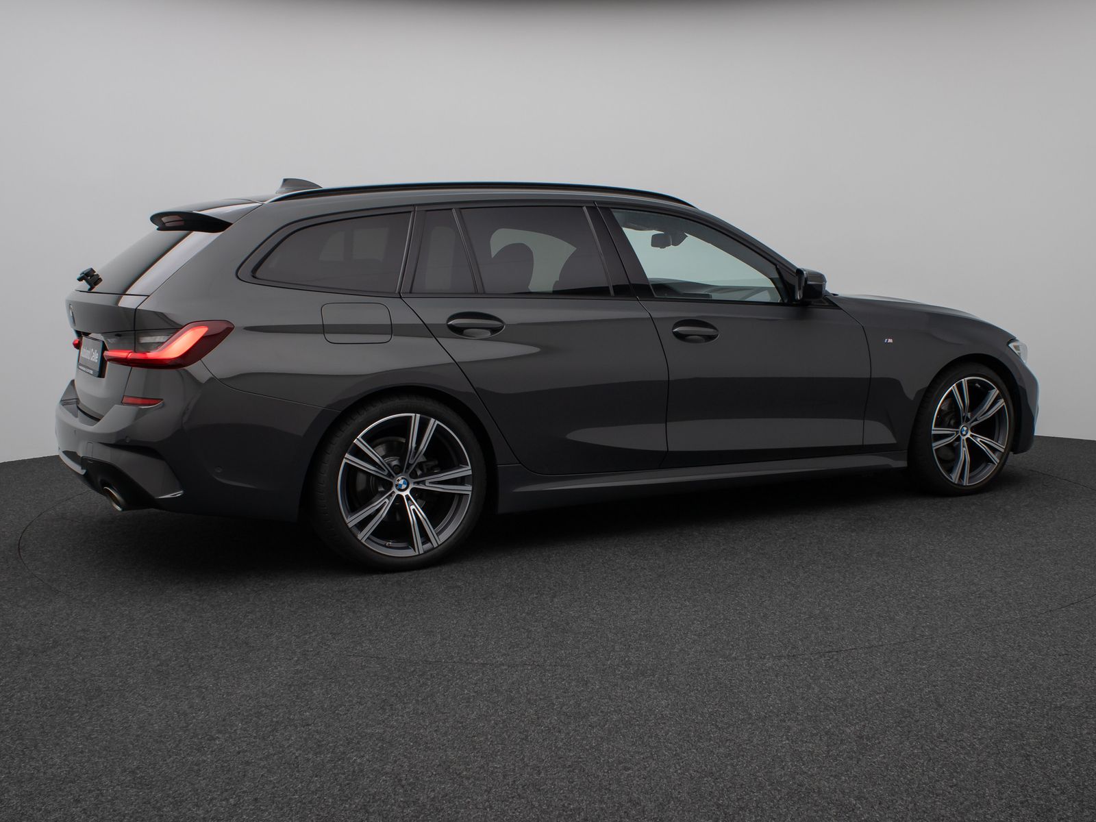 Fahrzeugabbildung BMW 320i M Sport Panorama Kamera DAB H/K AHK 19Zoll
