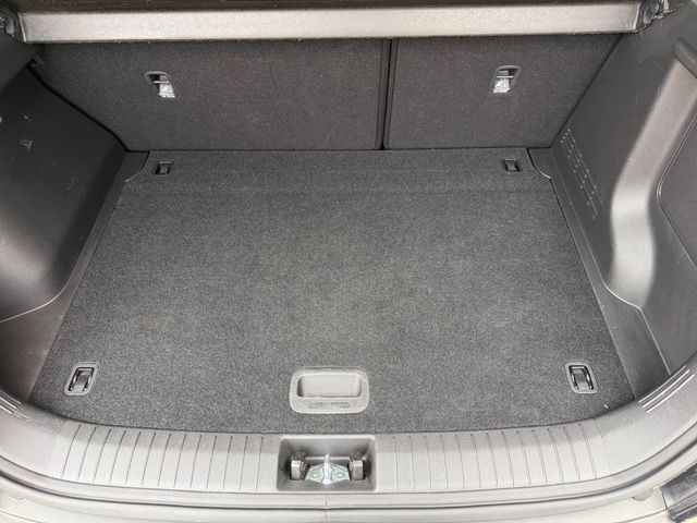 Fahrzeugbild 12