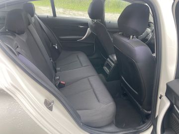 BMW 114 - 11