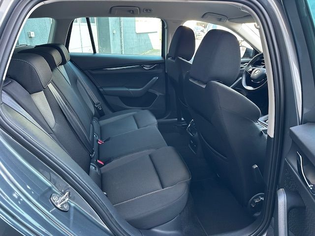 Octavia Combi Tour NAV;AHK;ELHECK;KESSY;CARPLAY