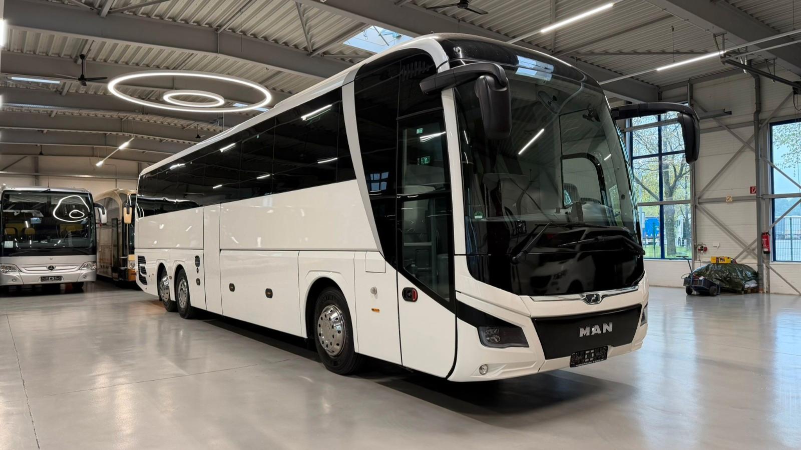 MAN Lion´s Coach R 09